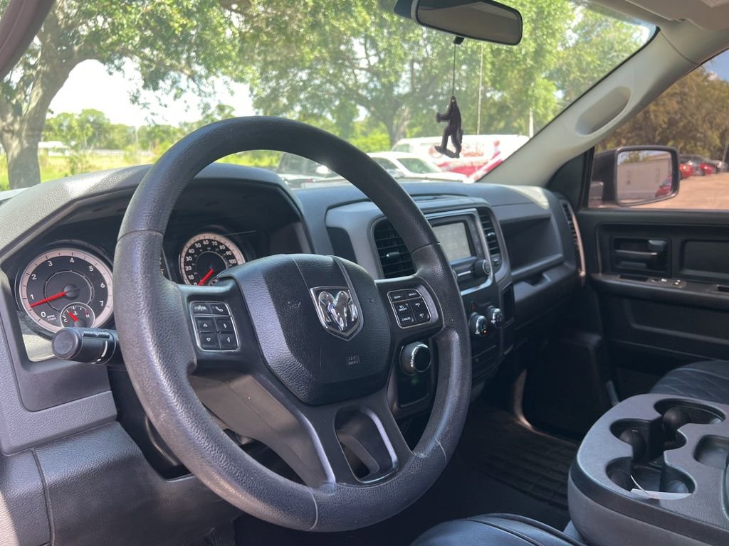 Used 2018 RAM 1500 Express RWD image 9