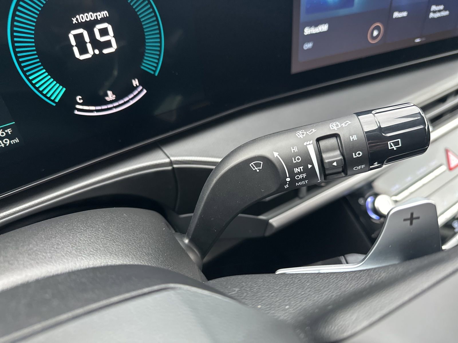 Used 2025 Hyundai Santa Fe SE image 46