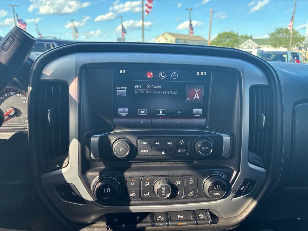 Used 2015 GMC Sierra 1500 SLE w/ SLE Value Package AWD/4WD image 17