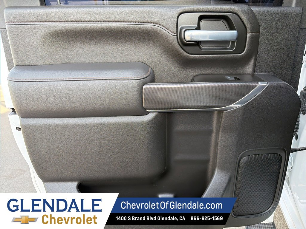 Used 2021 GMC Sierra 2500 AT4 w/ AT4 Premium Plus Package image 23