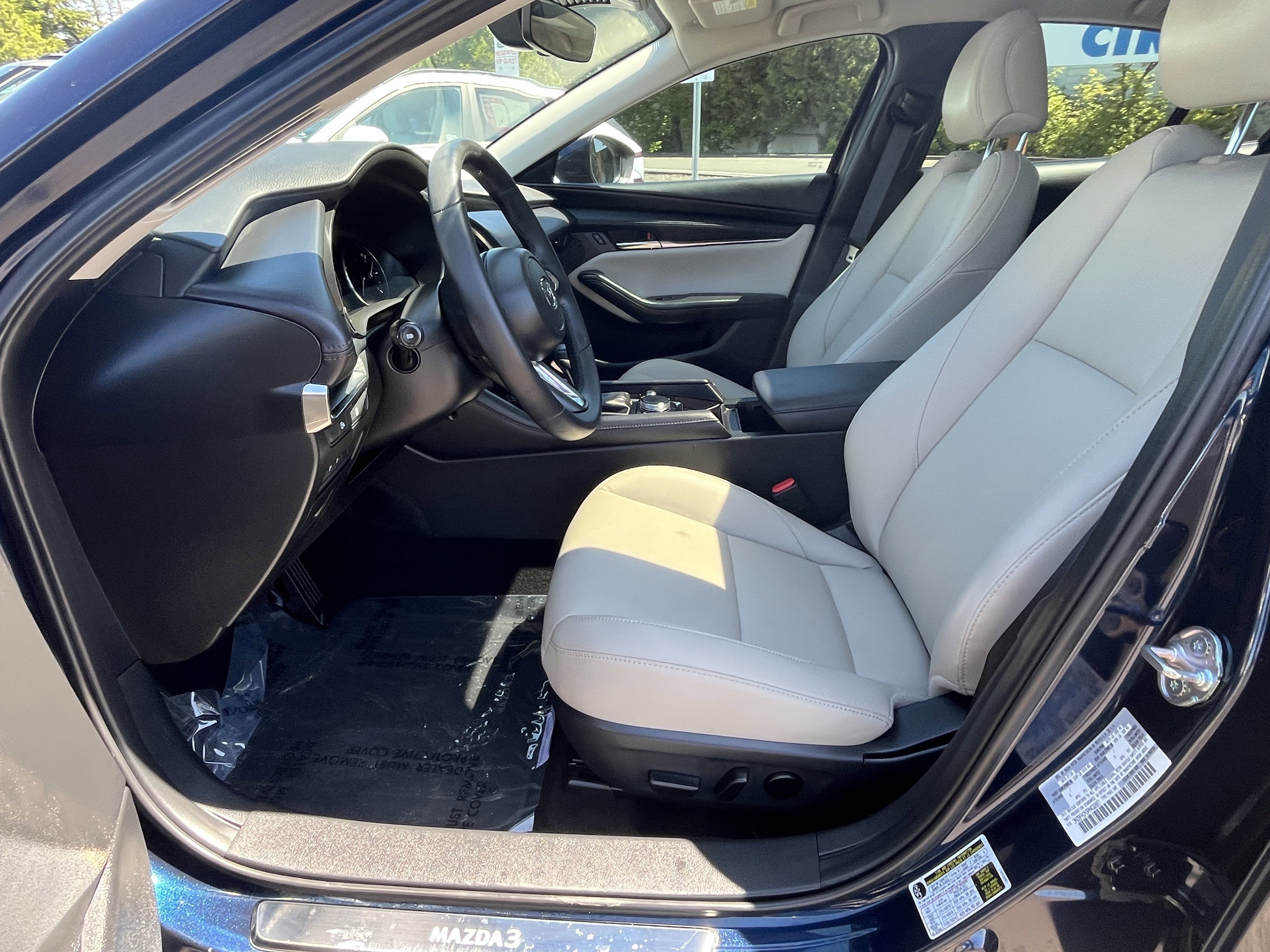 Used 2024 MAZDA MAZDA3 s FWD image 10
