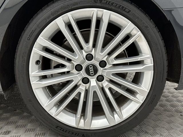 Used 2019 Audi A4 2.0T Premium Plus w/ Premium Plus Package image 10