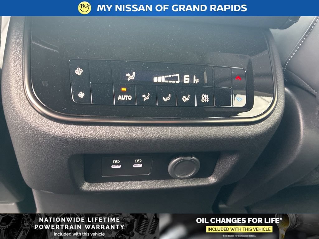 New 2026 Nissan Armada PRO-4X w/ Captain's Chari Seat Package AWD/4WD image 33