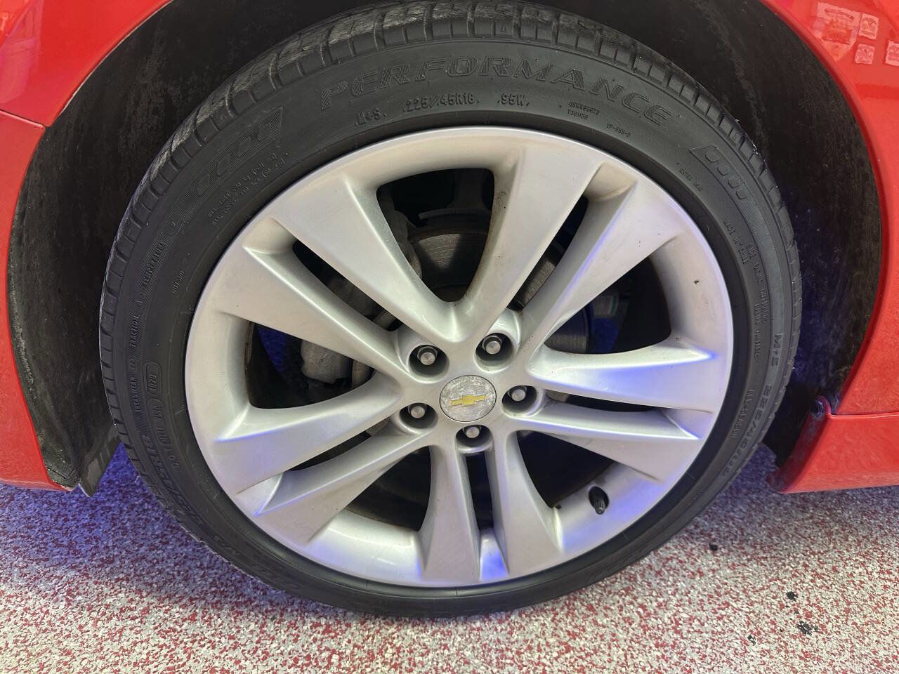 Used 2015 Chevrolet Cruze LTZ w/ Sun, Sound and Sport Package image 32