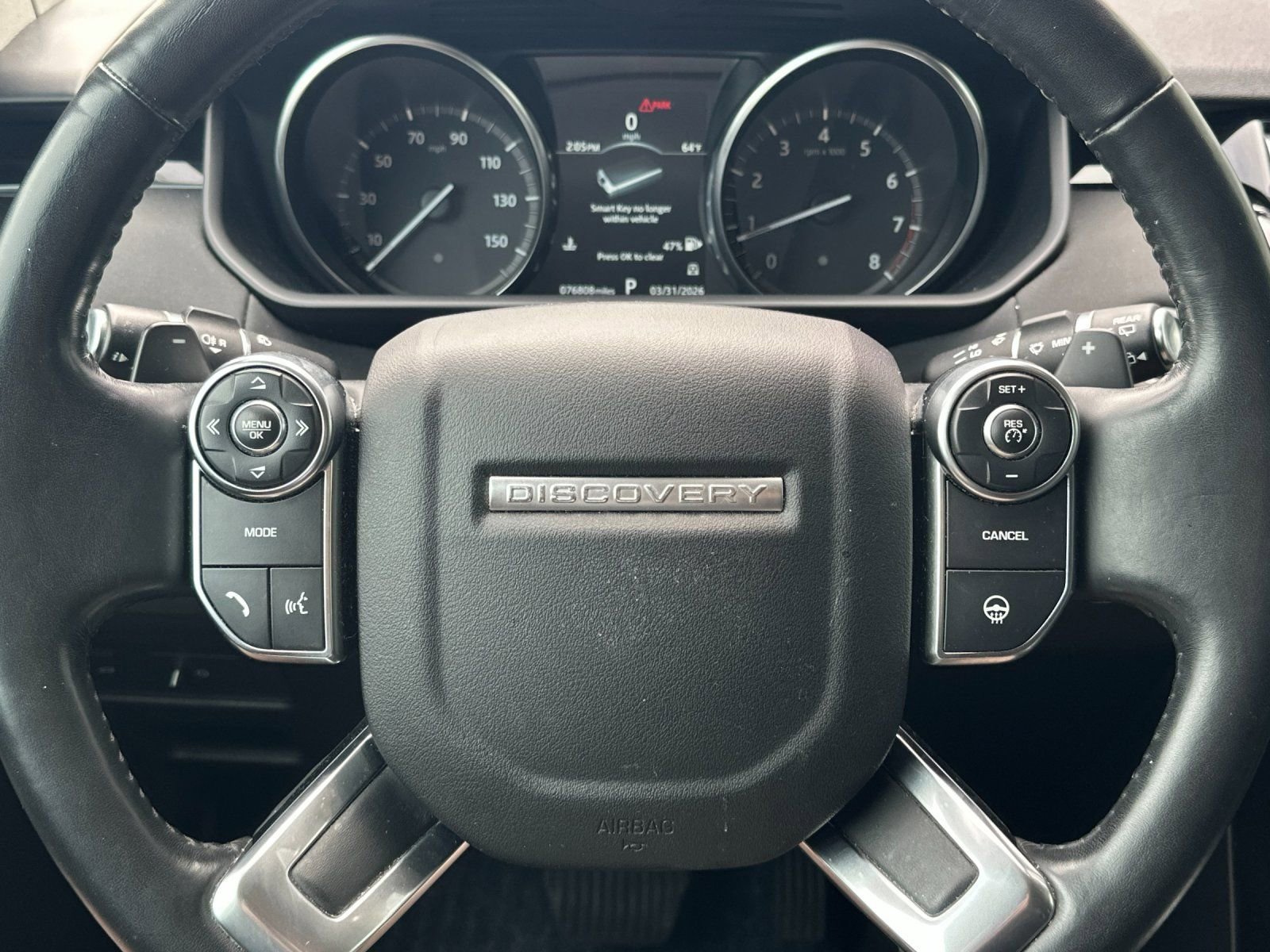 Used 2018 Land Rover Discovery SE image 22