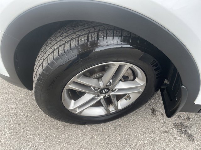 Used 2018 Hyundai Santa Fe Sport w/ 2.4L Value Package 02 image 13