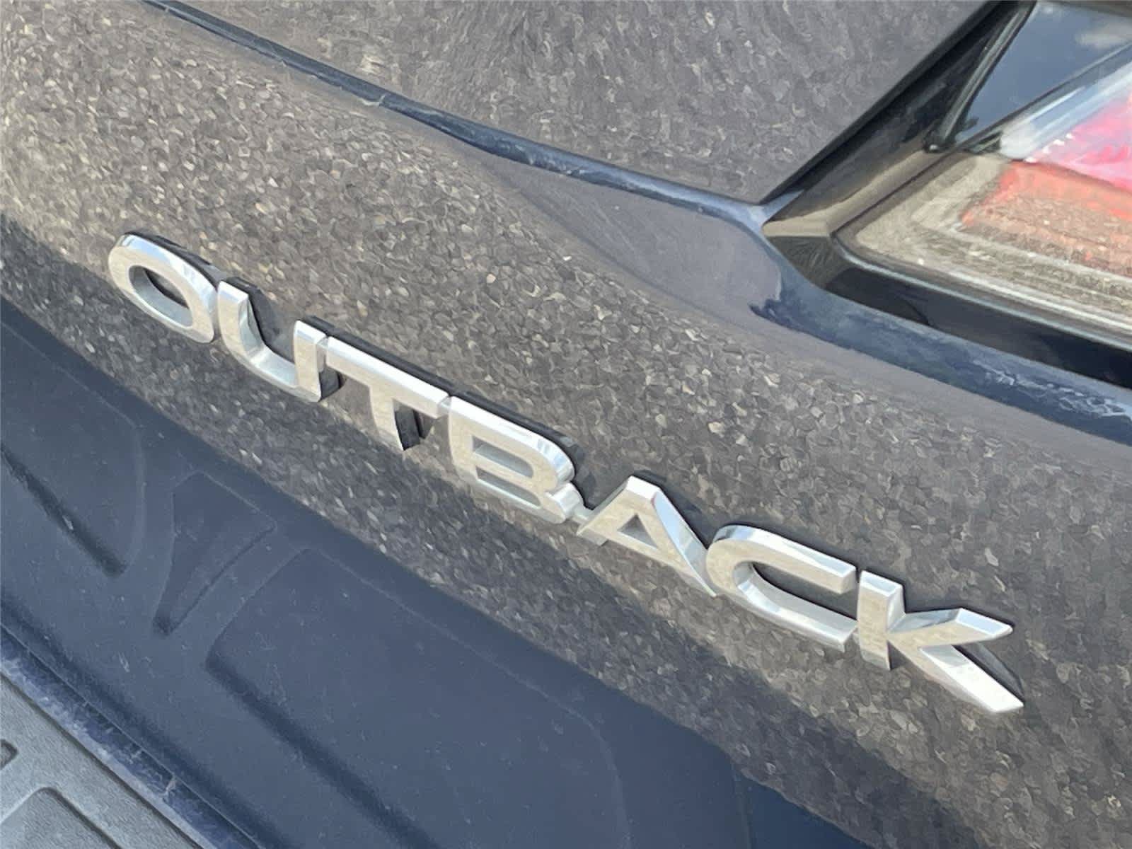 Certified 2025 Subaru Outback Premium AWD/4WD image 10