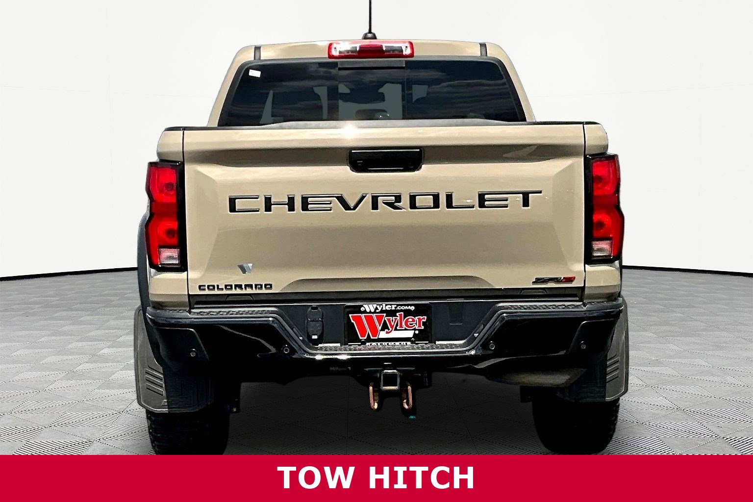 Used 2024 Chevrolet Colorado ZR2 w/ Technology Package image 5