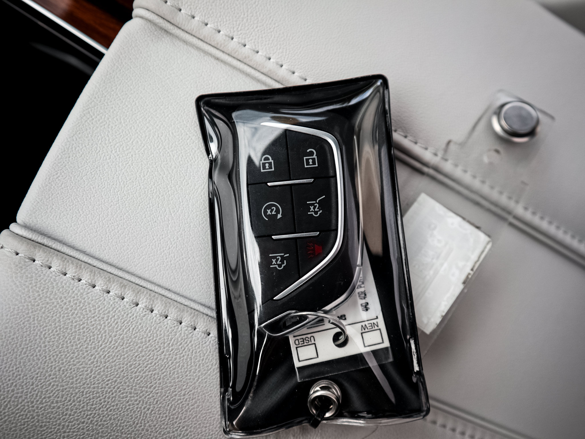Used 2026 Cadillac Escalade Platinum Sport AWD/4WD image 37