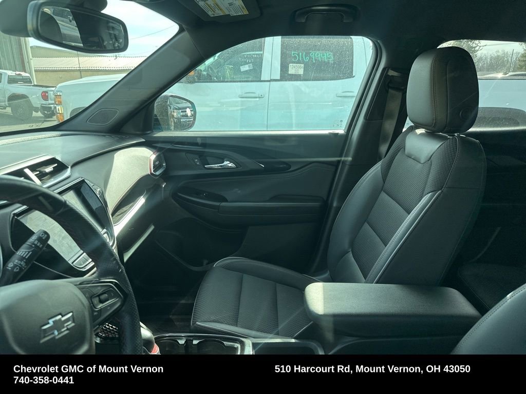 Used 2021 Chevrolet TrailBlazer RS w/ Sun and Liftgate Package AWD/4WD image 8