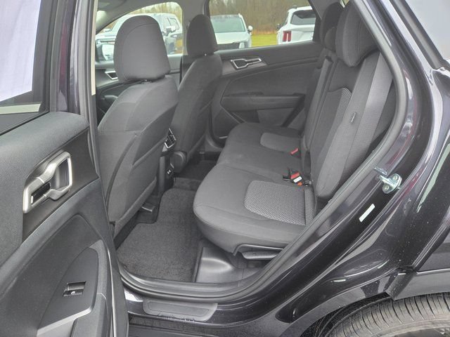 New 2026 Kia Sportage LX w/ LX Convenience Package AWD/4WD image 18