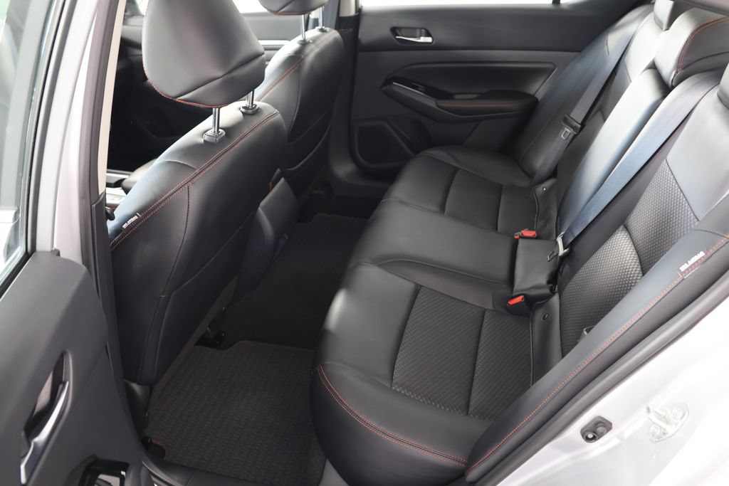 Used 2023 Nissan Altima 2.5 SR AWD/4WD image 19