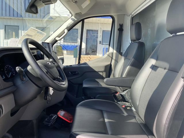 New 2023 Ford E-Transit image 8