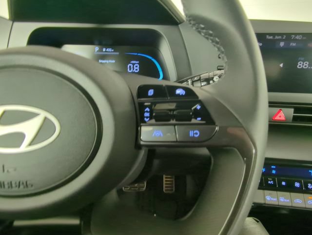 New 2026 Hyundai Elantra Sport FWD image 27