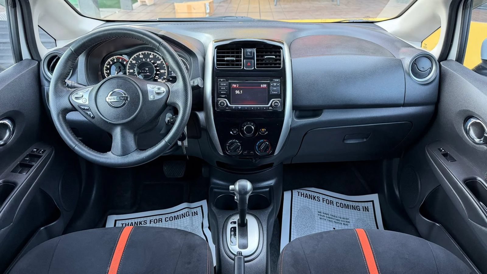 Used 2015 Nissan Versa Note SR FWD image 18