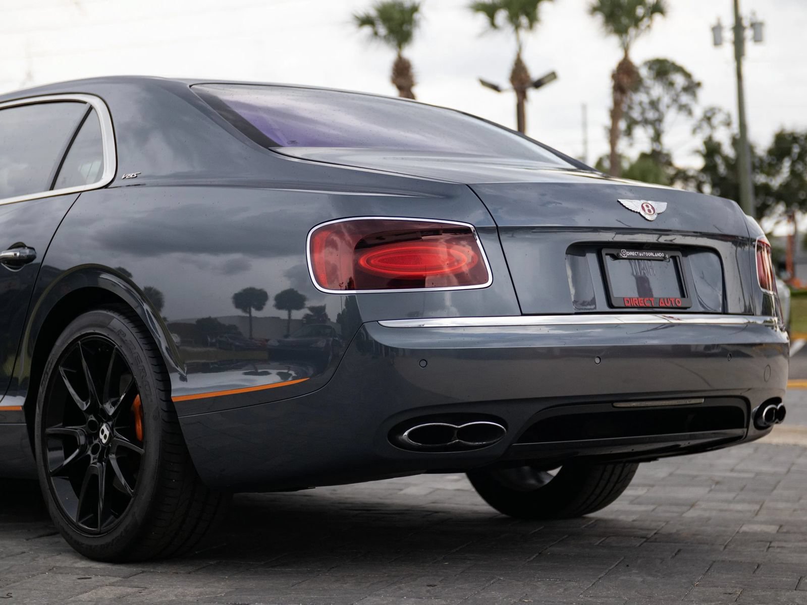Used 2018 Bentley Flying Spur S V8 AWD/4WD image 15