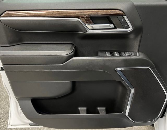 Used 2024 GMC Sierra 1500 Elevation image 22