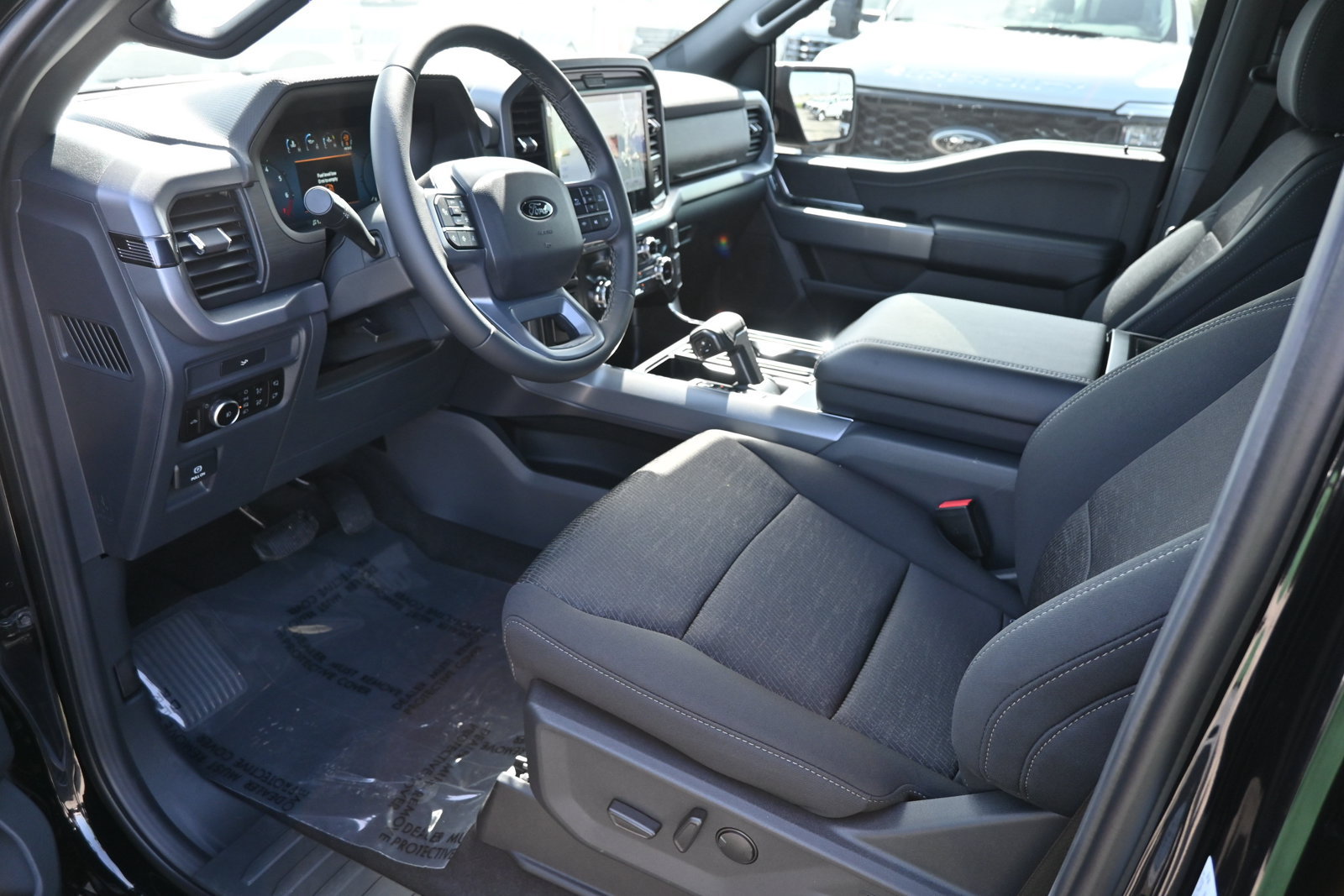 New 2026 Ford F150 XLT w/ Equipment Group 302A MID RWD image 17