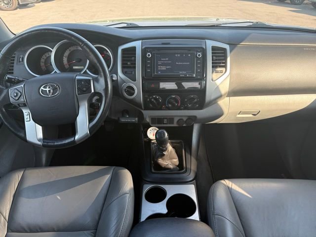 Used 2015 Toyota Tacoma 4x4 Access Cab w/ SR5 Package image 12
