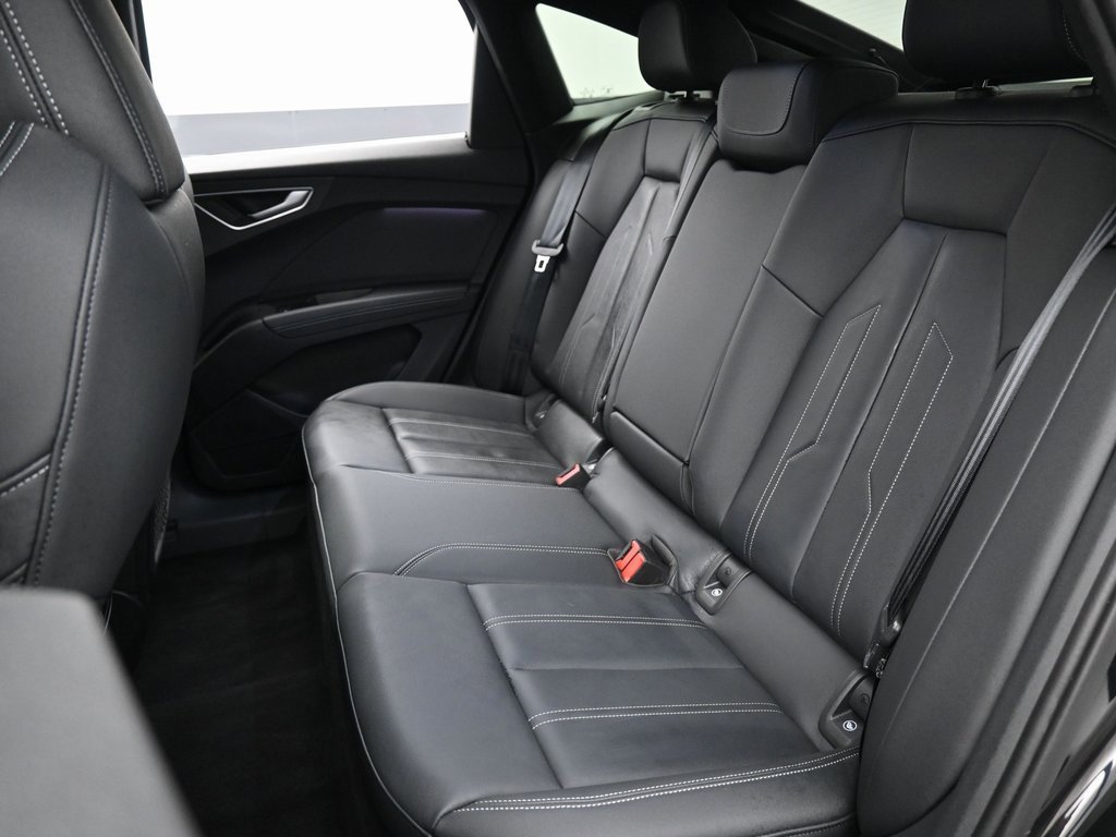 Used 2024 Audi Q4 e-tron Premium Plus w/ Premium Plus image 26