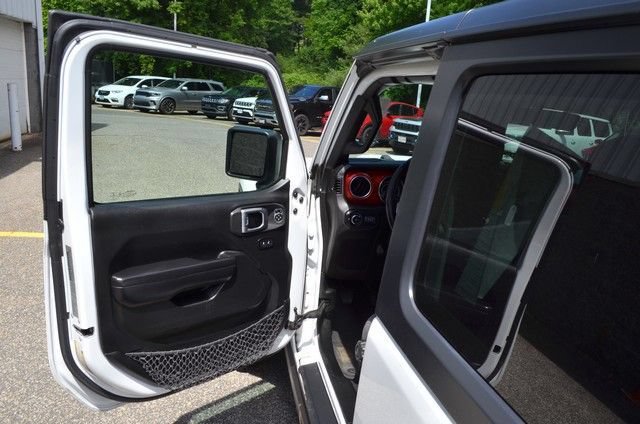 Used 2019 Jeep Wrangler Rubicon AWD/4WD image 15