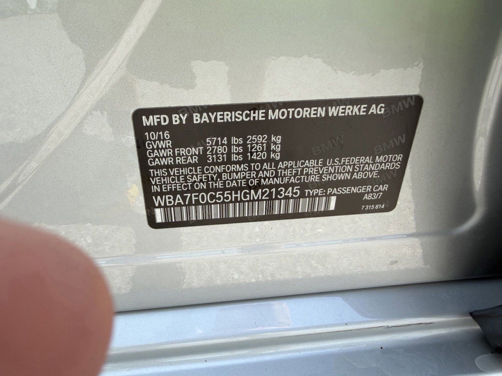 Used 2017 BMW 750i image 41