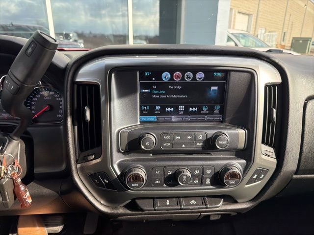 Used 2018 Chevrolet Silverado 1500 LT w/ All Star Edition image 10