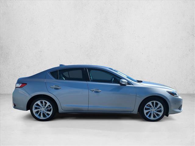 Used 2017 Acura ILX FWD image 4