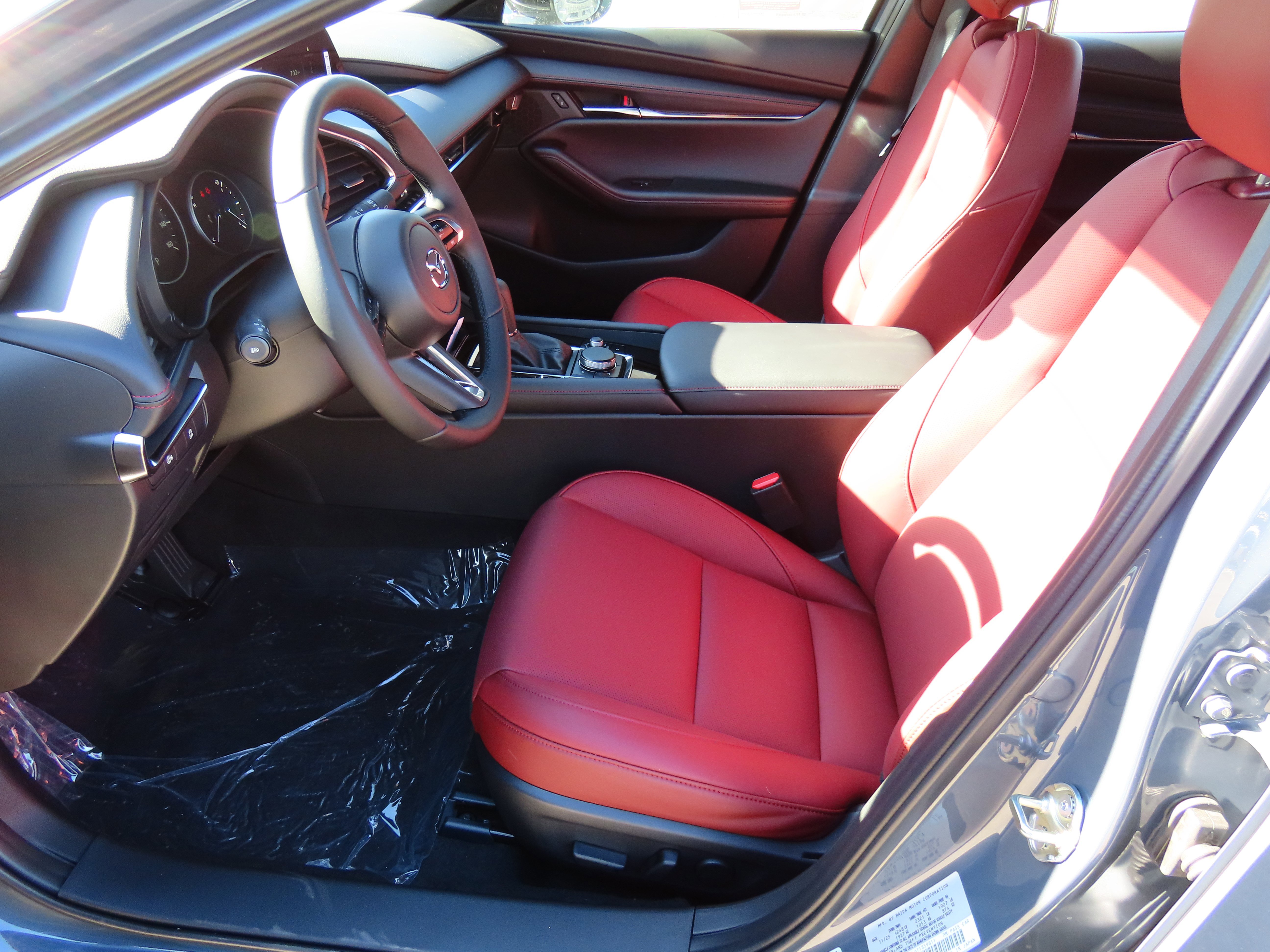 New 2026 MAZDA MAZDA3 Carbon image 36