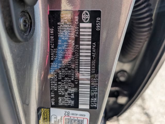 Used 2006 Toyota Avalon Limited FWD image 28