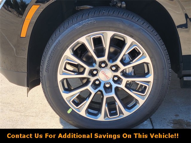 New 2026 GMC Yukon Denali w/ Sun & Power Step Package image 7