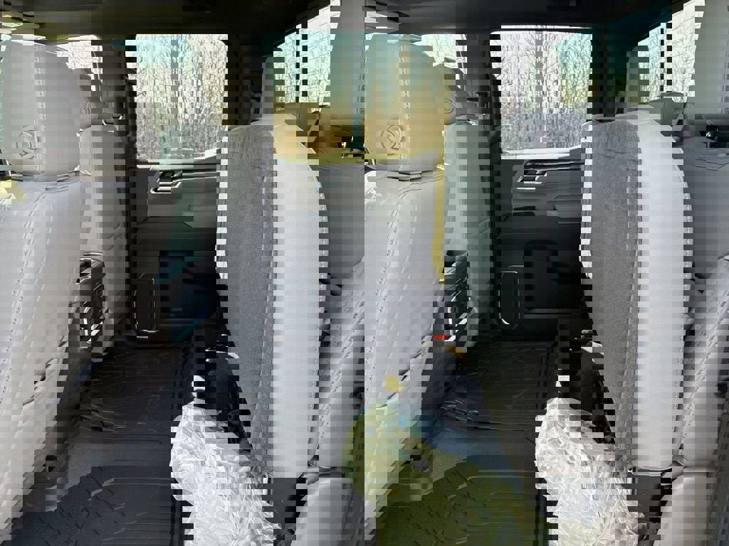 New 2026 Chevrolet Traverse LT image 32