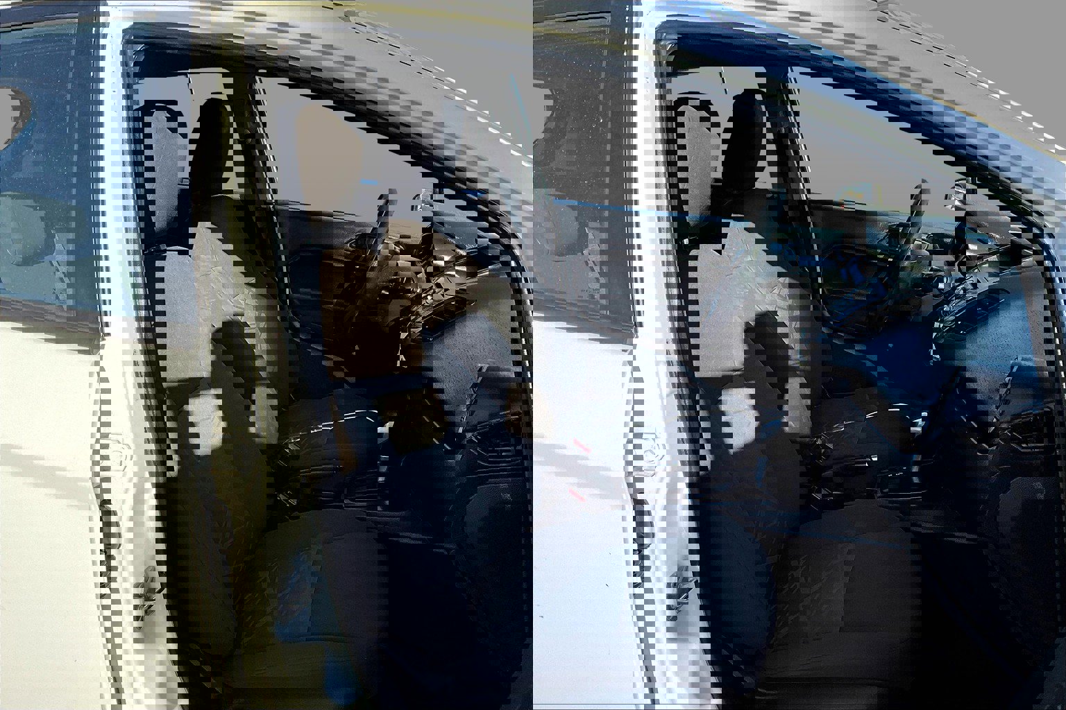 Used 2014 Ford Fiesta S image 7