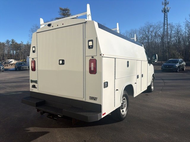 Certified 2022 GMC Savana 3500 Work Van w/ Power Convenience Package image 8