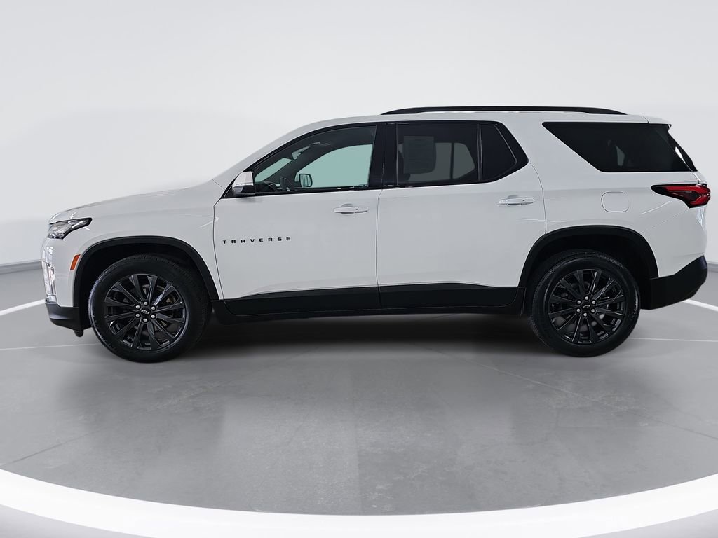 Certified 2024 Chevrolet Traverse RS w/ LPO, Floor Liner Package image 7