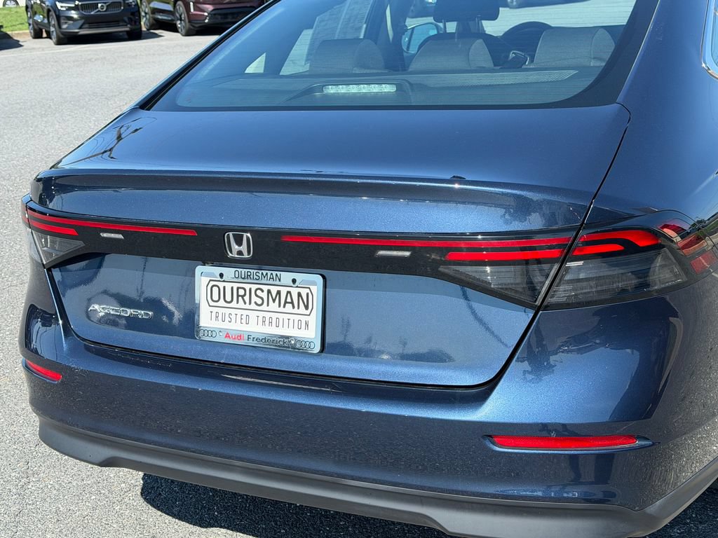 Used 2024 Honda Accord EX image 11