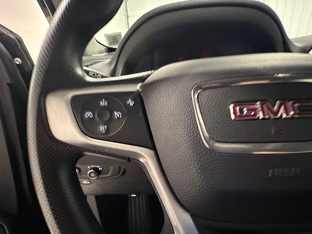 Used 2023 GMC Terrain SLE w/ Elevation Edition AWD/4WD image 33