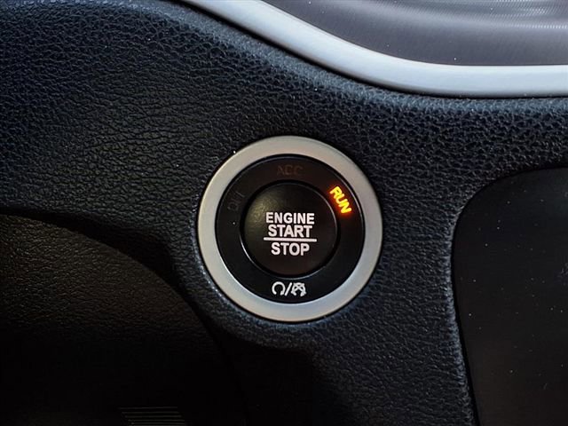 Used 2022 Dodge Charger SXT w/ Blacktop Package image 14