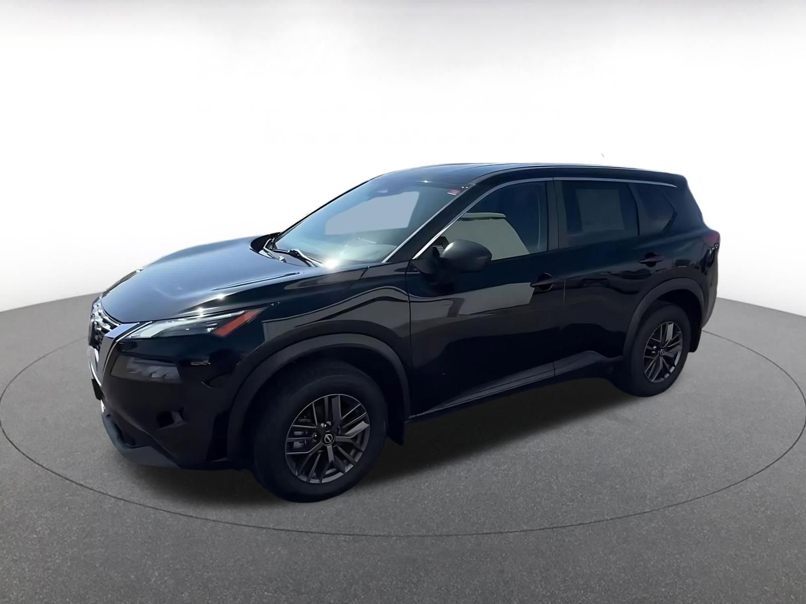 Used 2023 Nissan Rogue S image 8