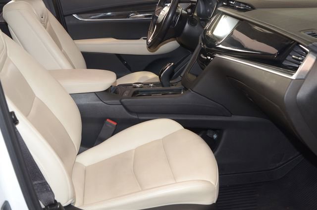 Certified 2023 Cadillac XT6 Sport w/ Technology Package image 10