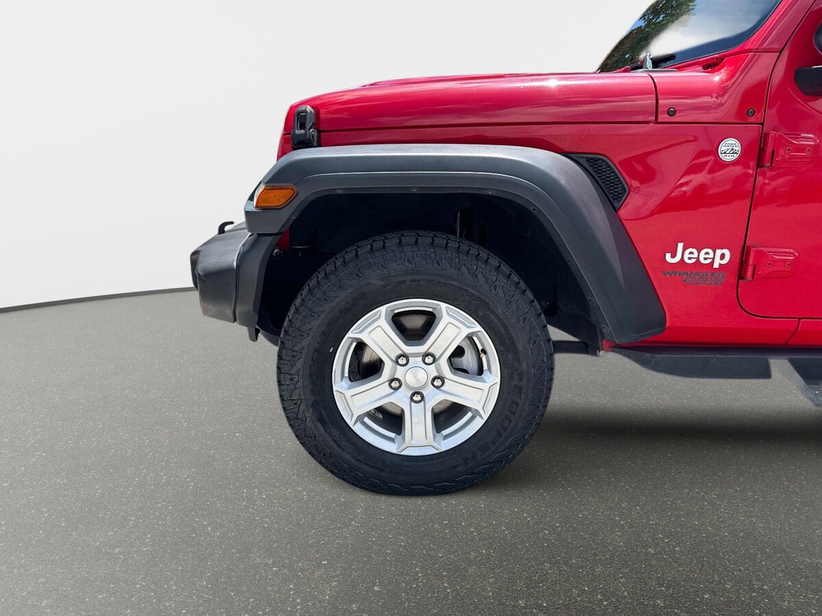 Used 2018 Jeep Wrangler Unlimited Sport S AWD/4WD image 10