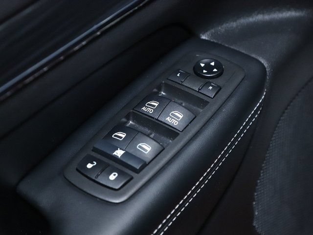Used 2021 Jeep Grand Cherokee Limited w/ Quick Order Package 28K 80th AWD/4WD image 16