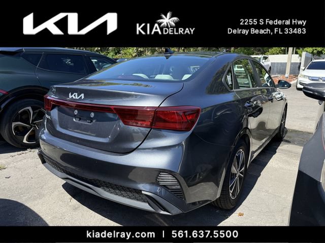 Certified 2022 Kia Forte LXS w/ LXS Technology Package FWD image 7