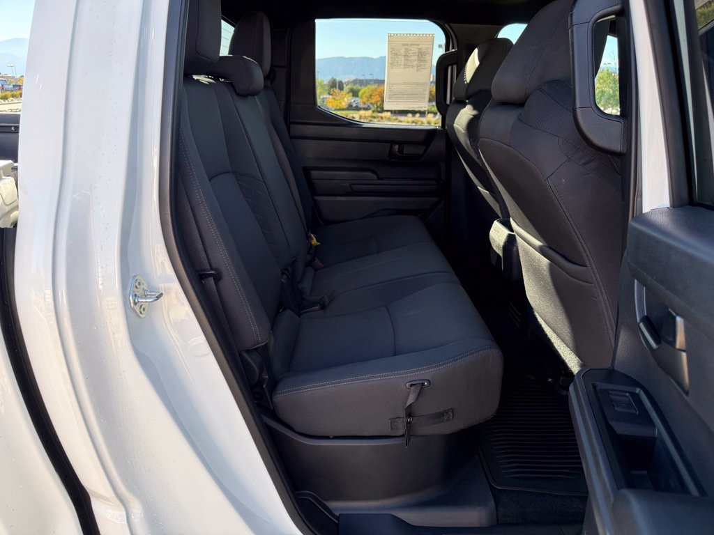 Used 2025 Toyota Tacoma SR5 AWD/4WD image 29