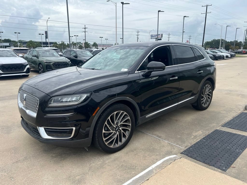 Used 2019 Lincoln Nautilus Reserve FWD image 3