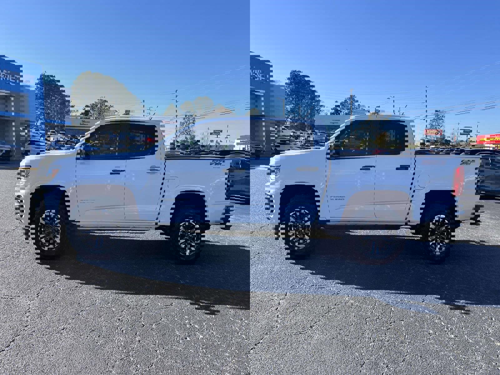 Used 2021 Chevrolet Colorado Z71 w/ Safety Package image 6