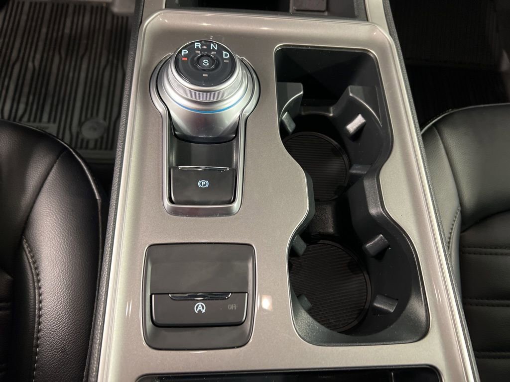 Certified 2024 Ford Edge SEL w/ Convenience Package AWD/4WD image 15