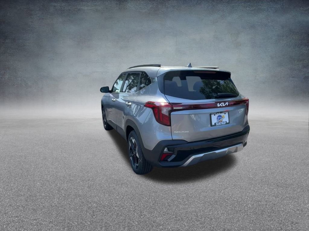 Used 2026 Kia Seltos EX image 18