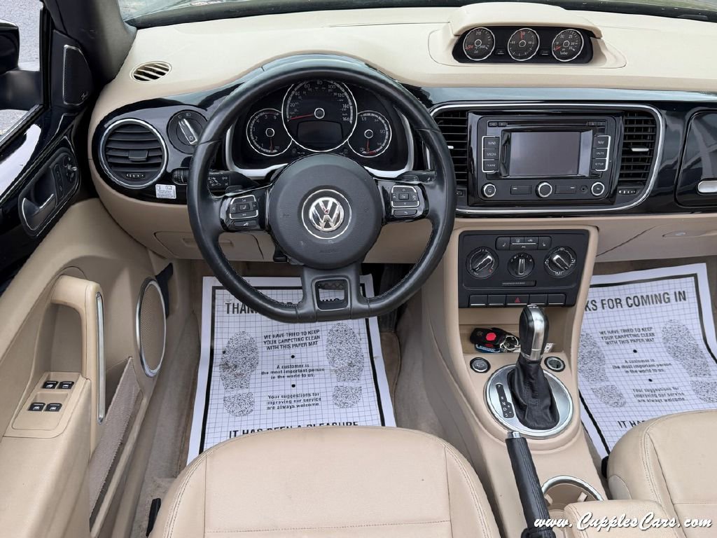 Used 2014 Volkswagen Beetle TDI FWD image 15
