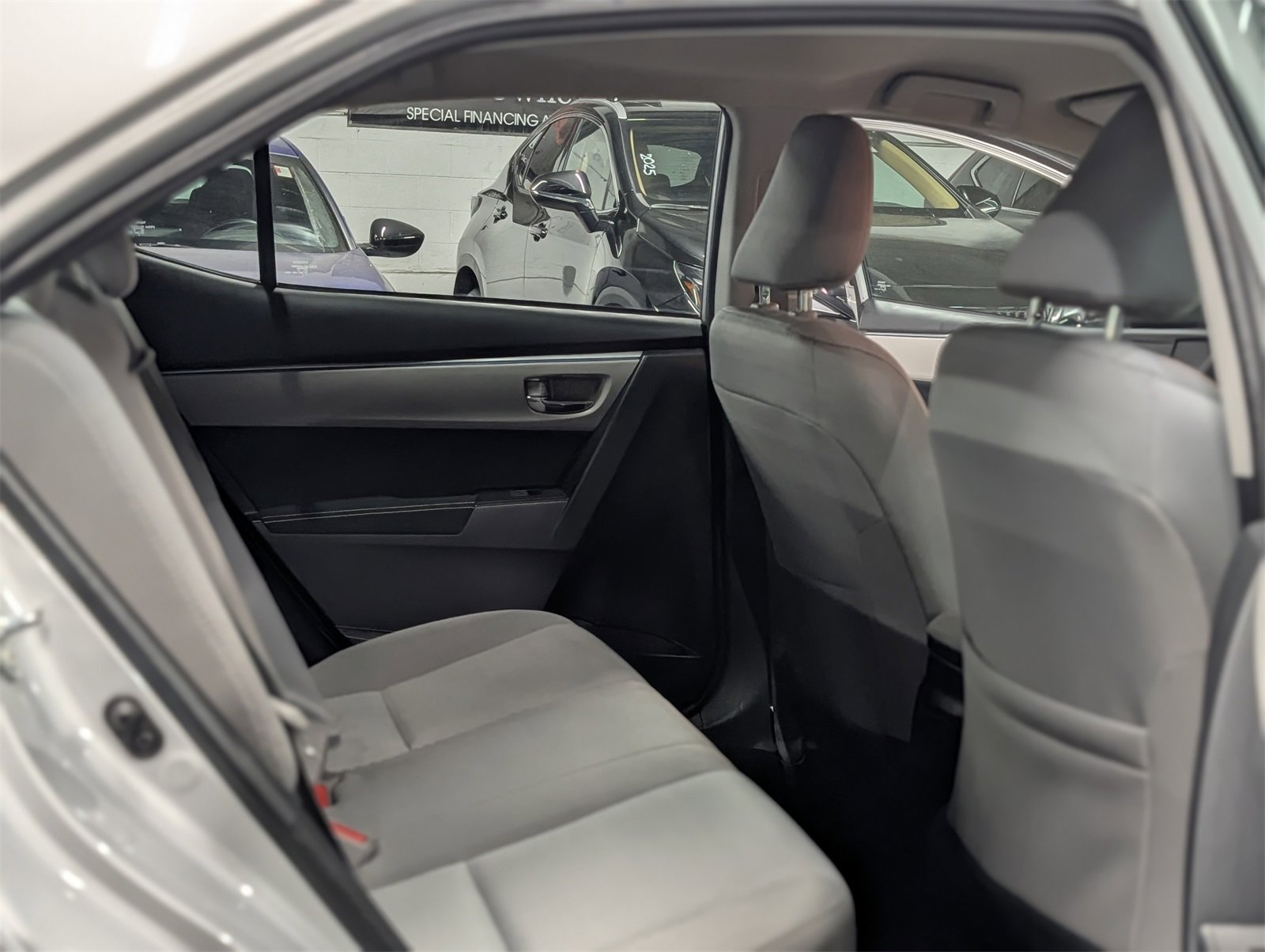 Used 2016 Toyota Corolla S image 22